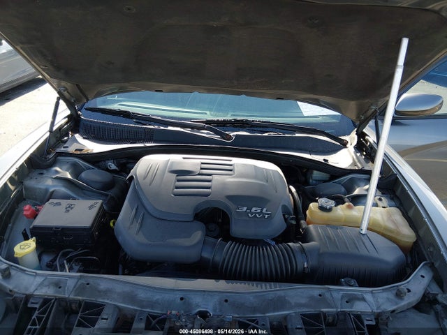 Dodge Charger Sxt