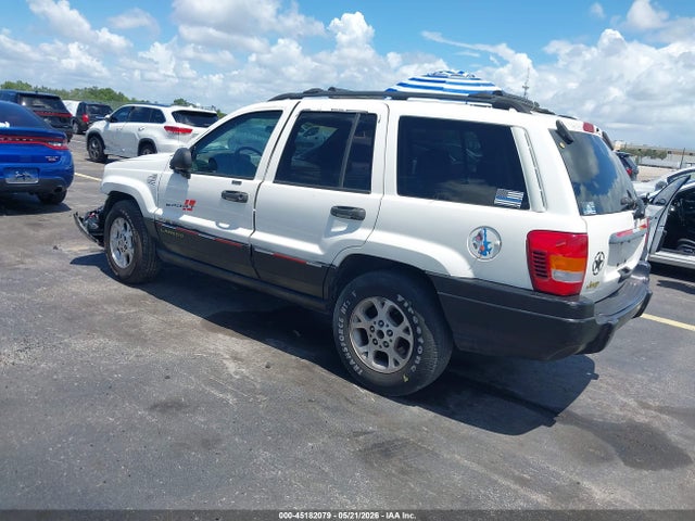 Jeep Grand Cherokee Laredo