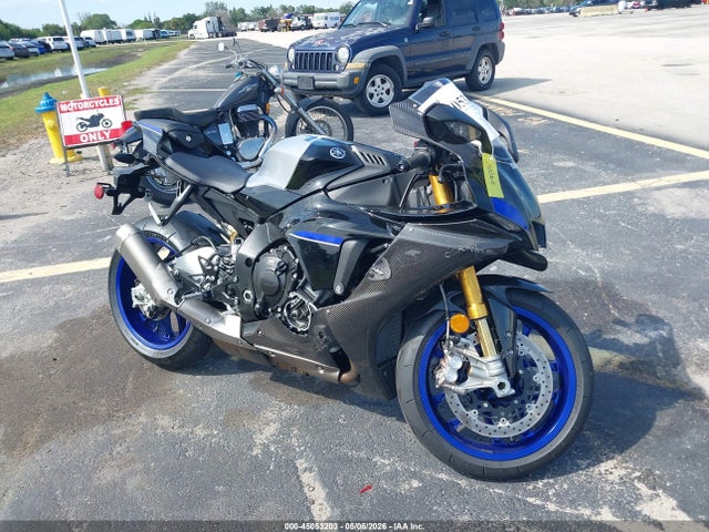 Salvage Yamaha Yzf1000 Image