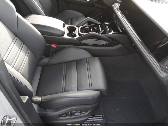 Porsche Cayenne Coupe Turbo Gt