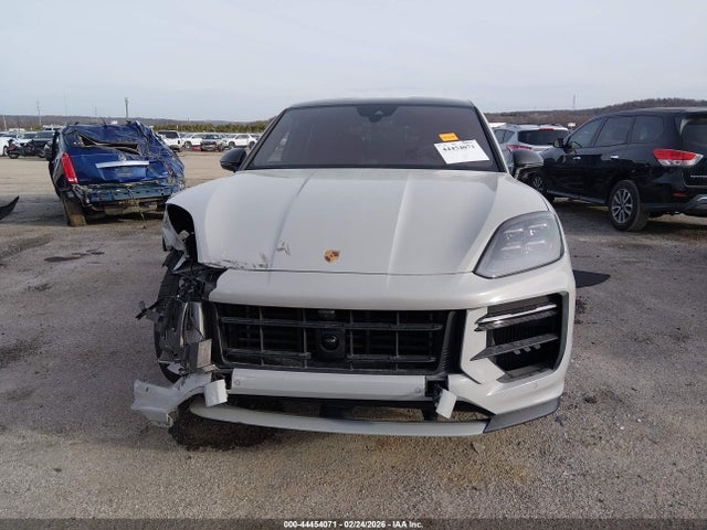 Porsche Cayenne Coupe Turbo Gt