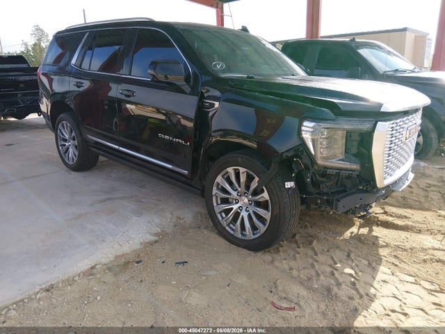 Salvage GMC Yukon Image