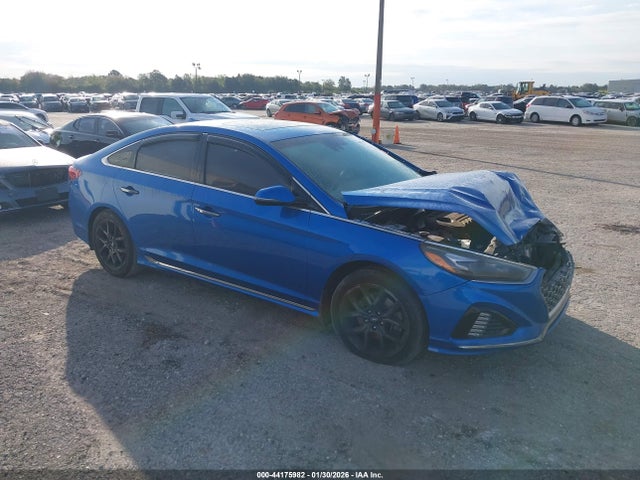 Salvage Hyundai SONATA Image