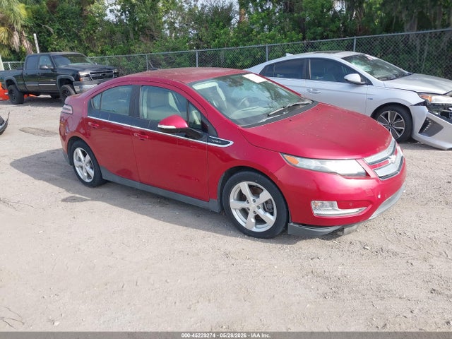 Salvage Chevrolet Volt Image