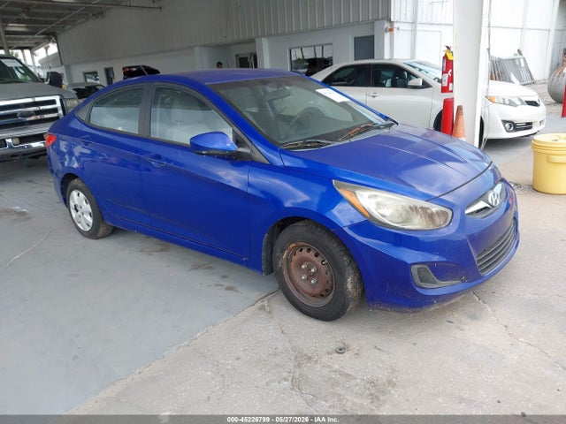 Salvage Hyundai ACCENT Image