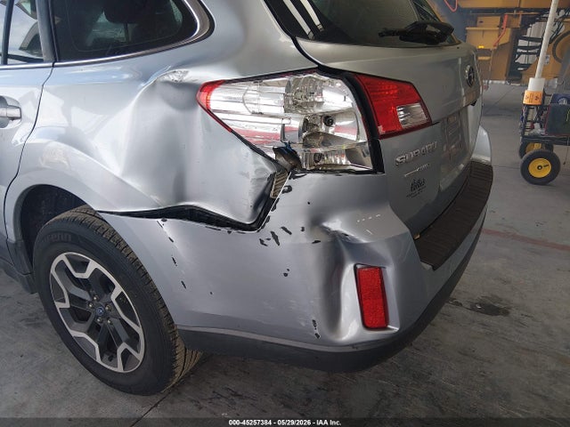Subaru Outback 2.5i