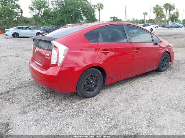 Toyota Prius Three