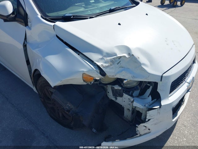 Chevrolet Sonic Lt Auto