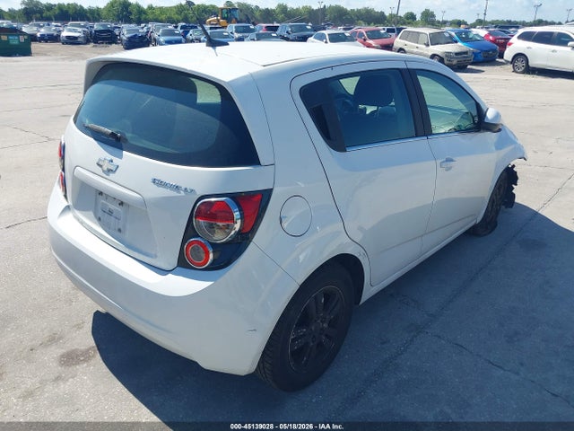 Chevrolet Sonic Lt Auto