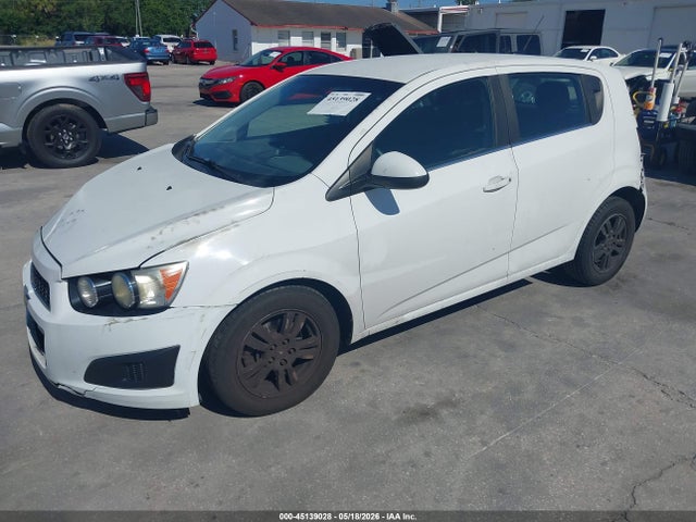 Chevrolet Sonic Lt Auto