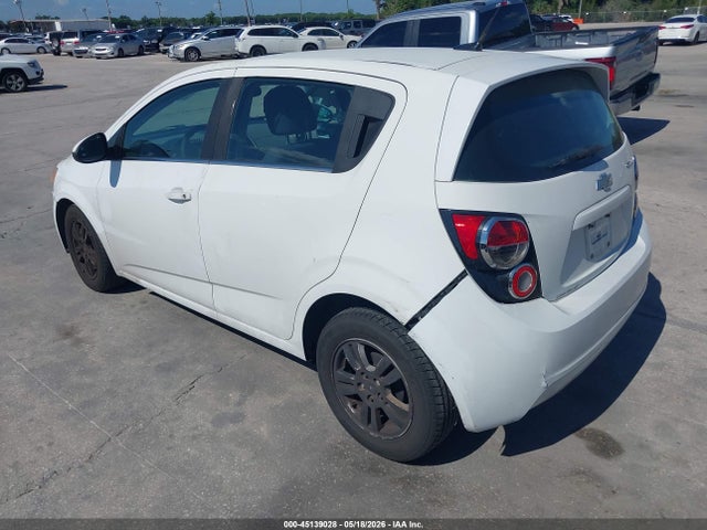 Chevrolet Sonic Lt Auto