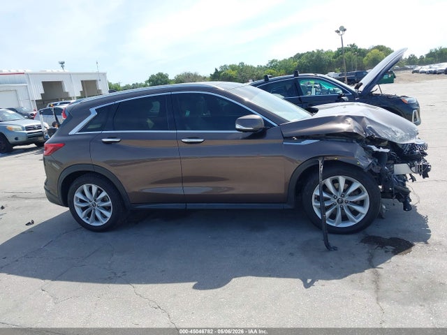 INFINITI Qx