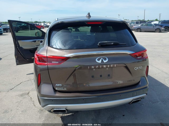 INFINITI Qx