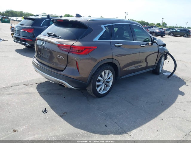 INFINITI Qx