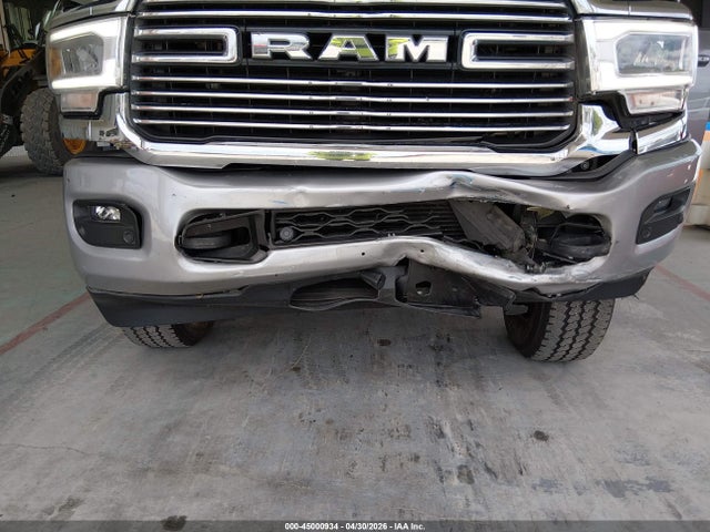 Ram 2500 Laramie  4x4 6'4 Box