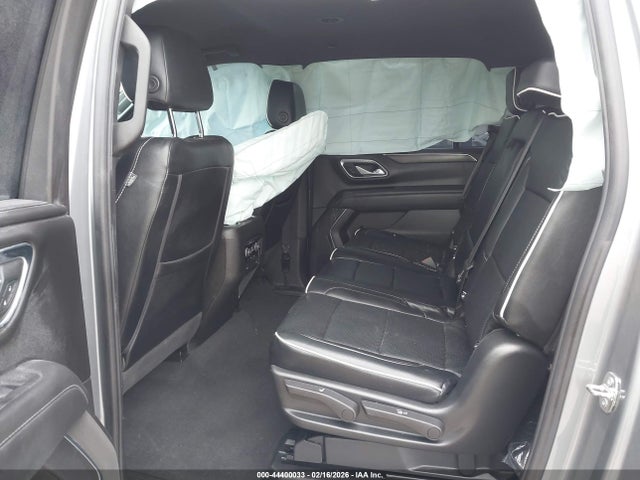 Chevrolet Suburban 4wd Ls