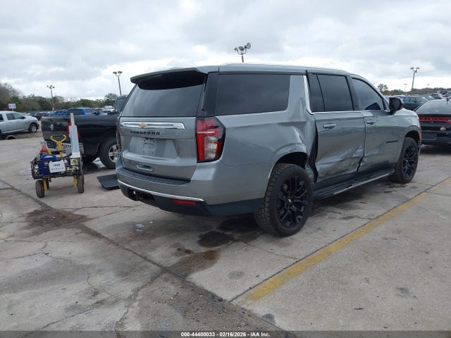 Chevrolet Suburban 4wd Ls