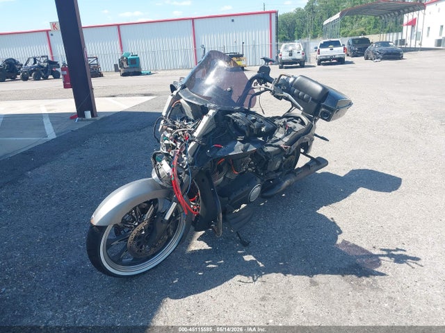 Victory Motorcycles Cross Country
