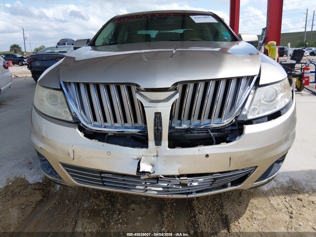 Lincoln MKS