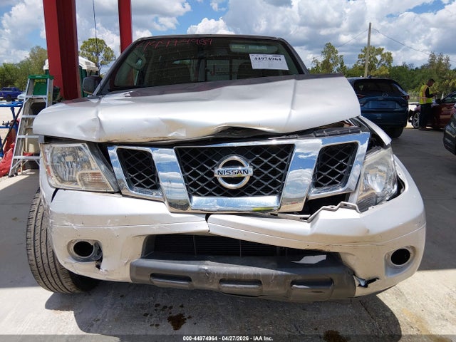 Nissan Frontier Sv