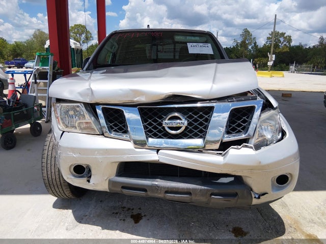 Nissan Frontier Sv