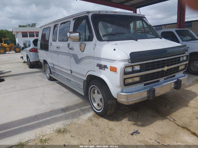 Salvage Chevrolet G20 Image