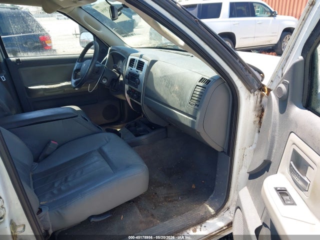 Dodge Dakota Laramie