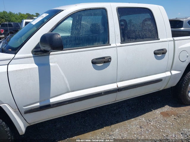 Dodge Dakota Laramie