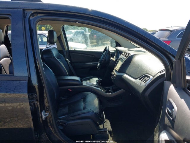 Dodge Journey Crew