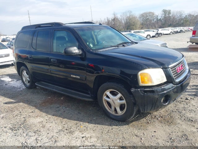 Salvage GMC Envoy XL Image