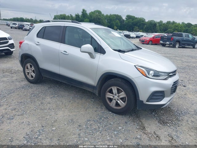 Salvage Chevrolet Trax Image