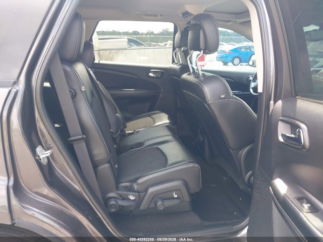 Dodge Journey Crossroad