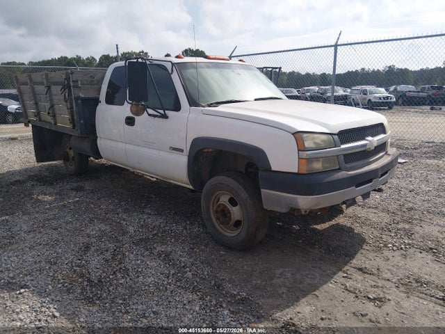 Salvage Chevrolet Silverado 3500 Image