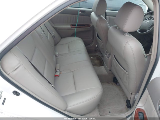 Toyota Camry Xle V6