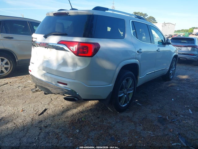 GMC Acadia Denali