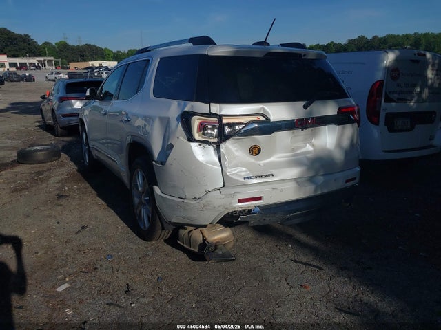 GMC Acadia Denali