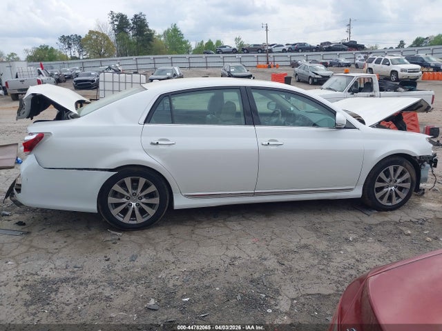 Toyota Avalon Limited