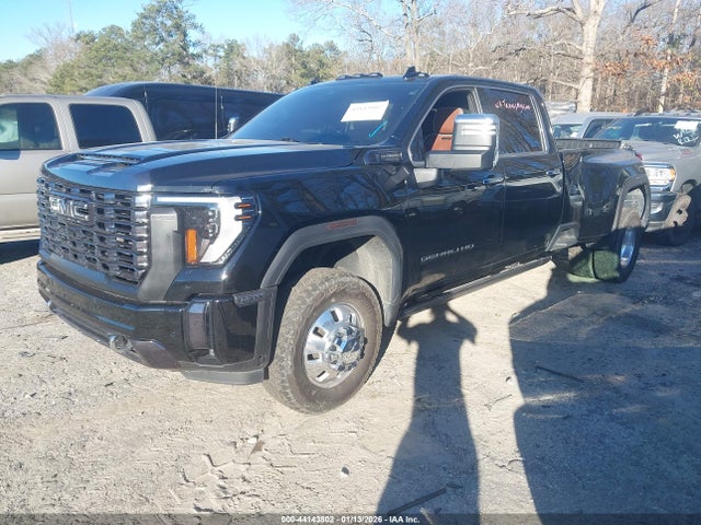 General Motors Sierra 3500HD 4wd  Long Bed Denali Ultimate
