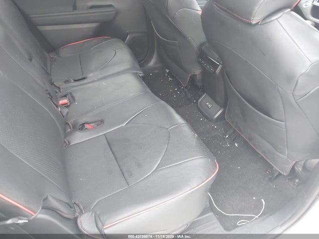 Toyota Highlander Le