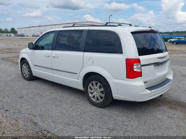 Chrysler Town & Country Touring