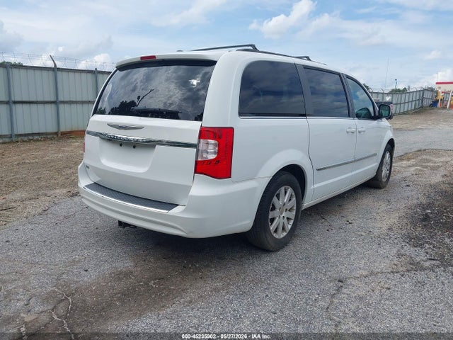 Chrysler Town & Country Touring
