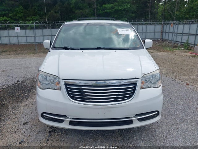 Chrysler Town & Country Touring