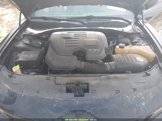 Dodge Charger Sxt
