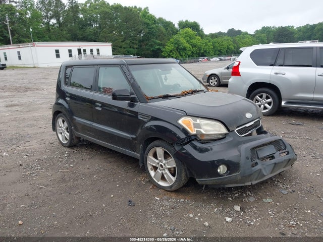 Salvage Kia Soul Image