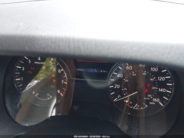 Nissan Pathfinder Platinum