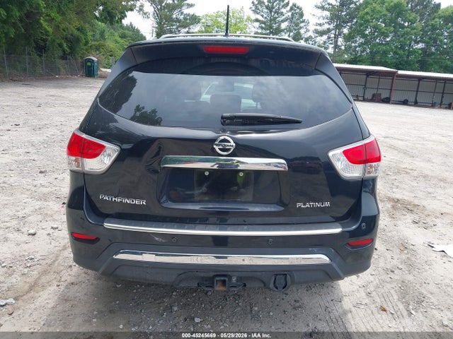 Nissan Pathfinder Platinum