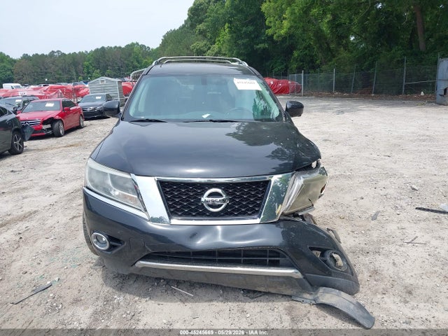 Nissan Pathfinder Platinum