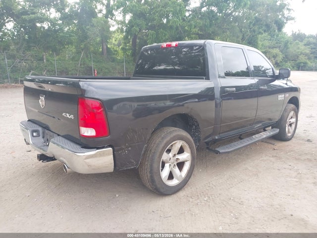 Ram 1500 Express  4x4 5'7 Box