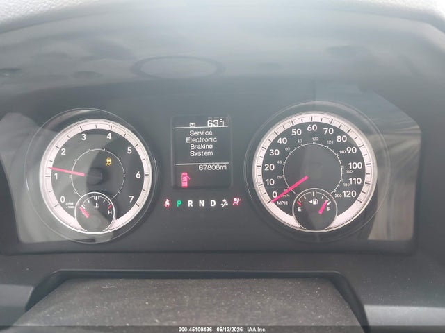Ram 1500 Express  4x4 5'7 Box