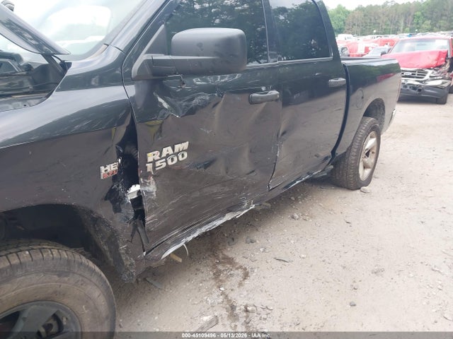 Ram 1500 Express  4x4 5'7 Box